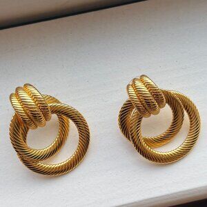 Like new J. Crew Interlocked textured hoop earrings in Matte Gold